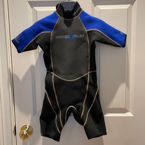 Hyper Flex, kids short sleeve wet suit sz 6
